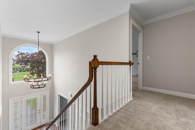 4715 Hasting DRIVE, Brookfield, WI 53045