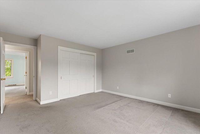 4715 Hasting DRIVE, Brookfield, WI 53045