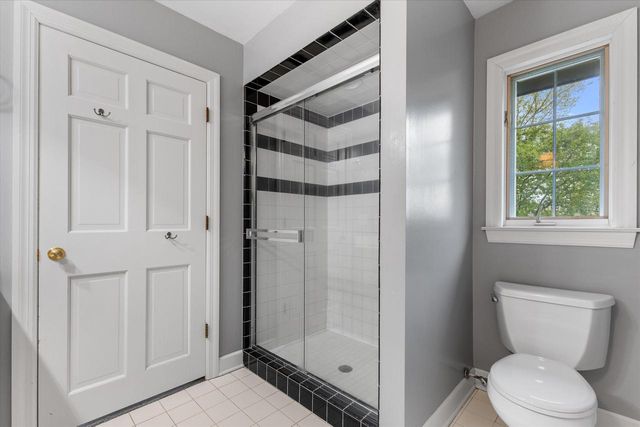 4715 Hasting DRIVE, Brookfield, WI 53045