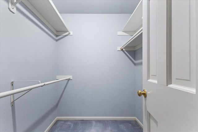 4715 Hasting DRIVE, Brookfield, WI 53045