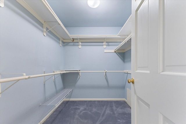 4715 Hasting DRIVE, Brookfield, WI 53045