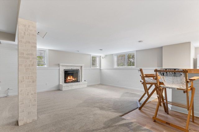 4715 Hasting DRIVE, Brookfield, WI 53045