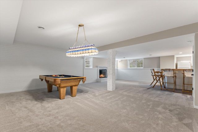 4715 Hasting DRIVE, Brookfield, WI 53045