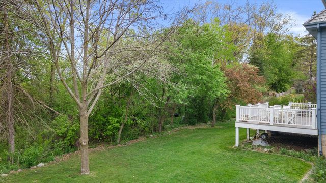 4715 Hasting DRIVE, Brookfield, WI 53045