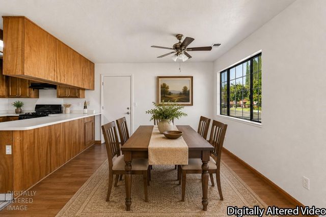 1281 Windsor Ct, Turlock, CA 95380