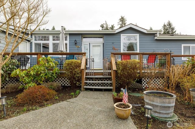 5386 Vinton Avenue, Freeland, WA 98249