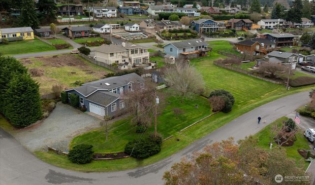 5386 Vinton Avenue, Freeland, WA 98249