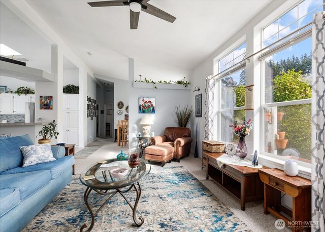 5386 Vinton Avenue, Freeland, WA 98249