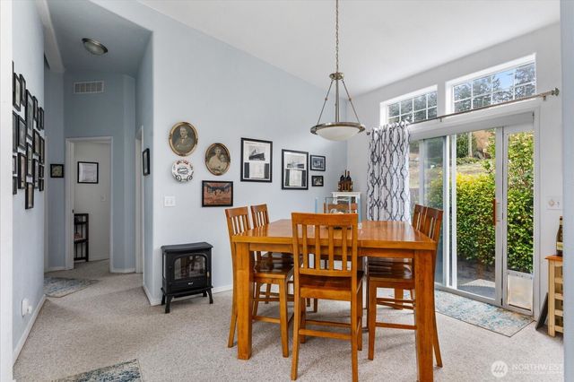 5386 Vinton Avenue, Freeland, WA 98249