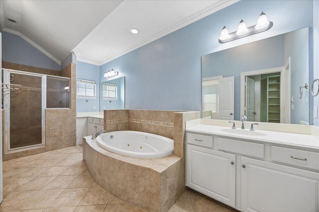 612 Leverkuhn Street, Houston, TX 77007