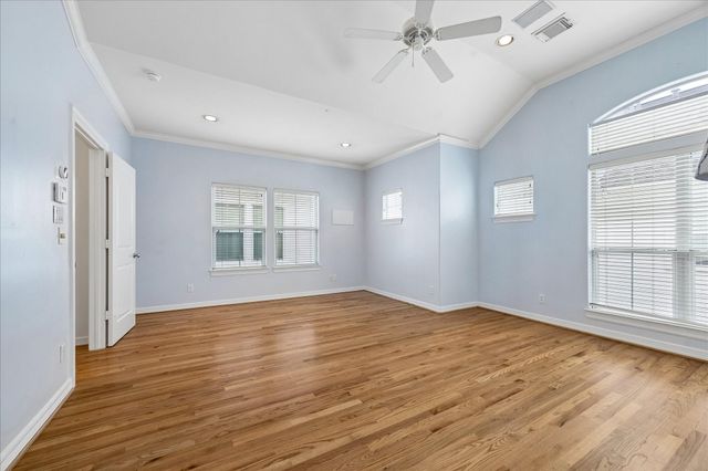 612 Leverkuhn Street, Houston, TX 77007