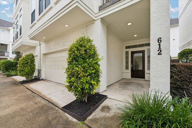 612 Leverkuhn Street, Houston, TX 77007
