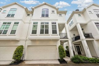612 Leverkuhn Street, Houston, TX 77007