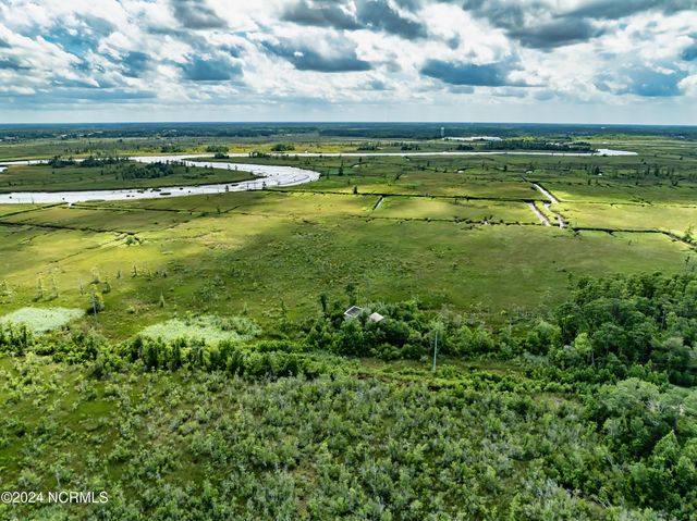 1801 Us Highway 421 N, Wilmington, NC 28401