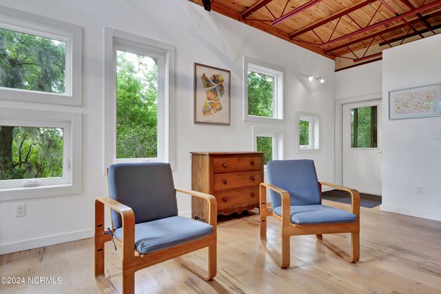 1801 Us Highway 421 N, Wilmington, NC 28401