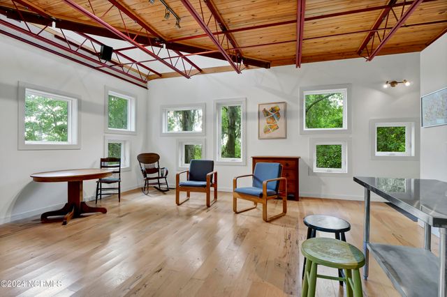 1801 Us Highway 421 N, Wilmington, NC 28401