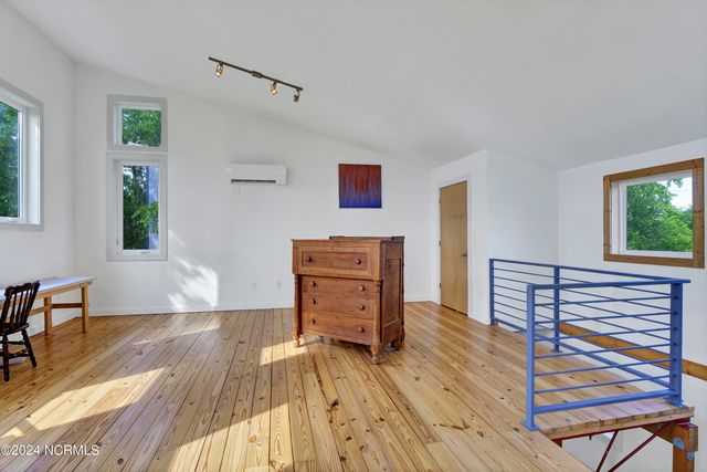 1801 Us Highway 421 N, Wilmington, NC 28401