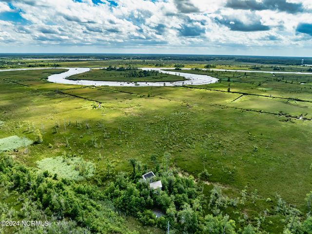 1801 Us Highway 421 N, Wilmington, NC 28401