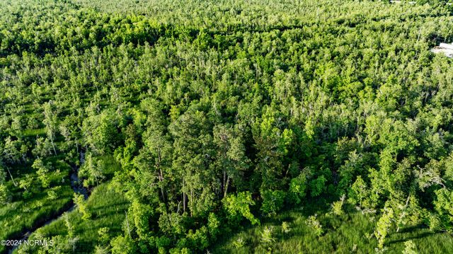 1801 Us Highway 421 N, Wilmington, NC 28401