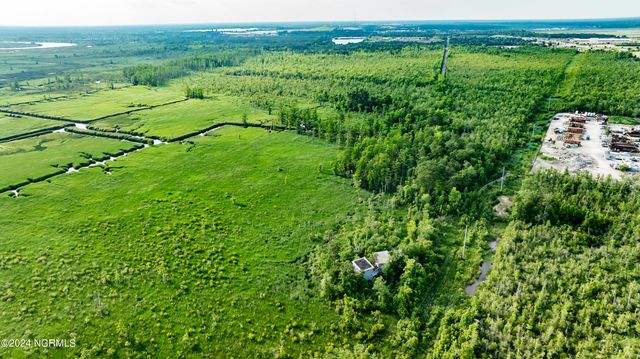 1801 Us Highway 421 N, Wilmington, NC 28401