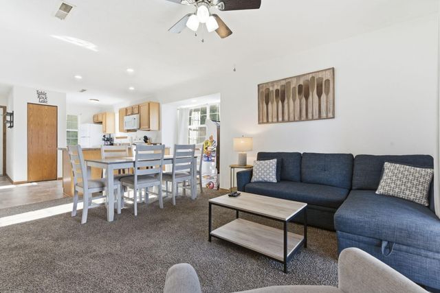 10 Woodpecker Lane 3, Branson, MO 65616