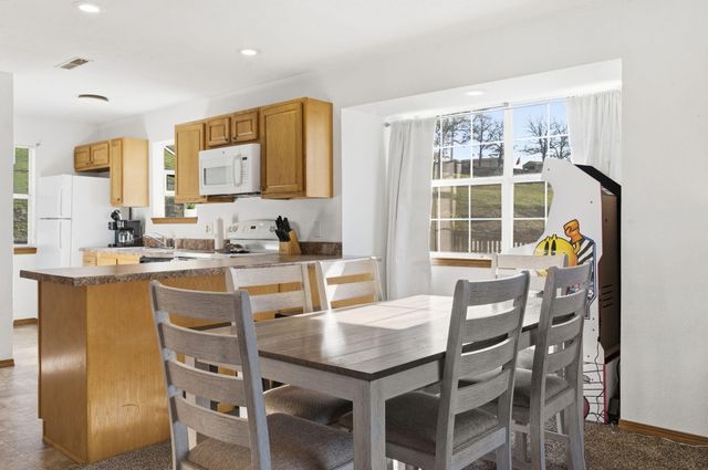 10 Woodpecker Lane 3, Branson, MO 65616