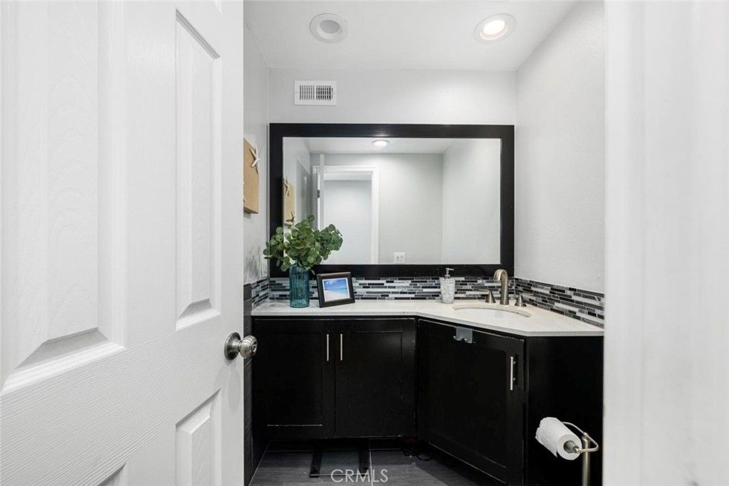 Image 33 of property listing at 10018 Bloomfield, Cypress, CA 90630