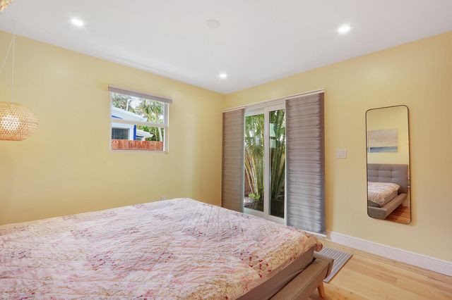 721 N Lakeside Drive, Lake Worth Beach, FL 33460