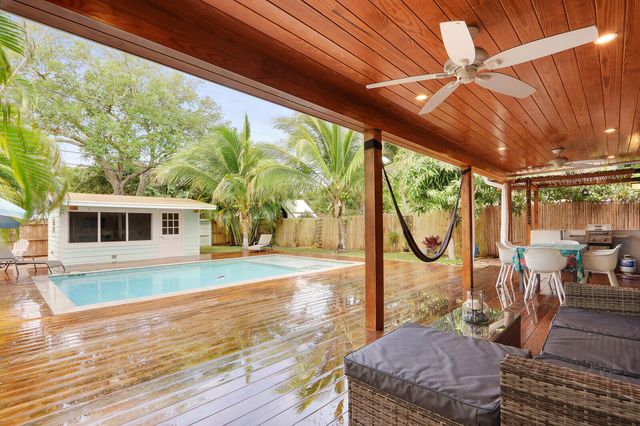 721 N Lakeside Drive, Lake Worth Beach, FL 33460