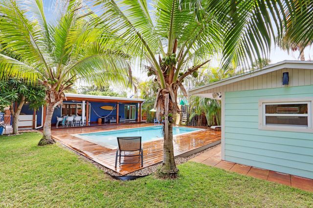 721 N Lakeside Drive, Lake Worth Beach, FL 33460