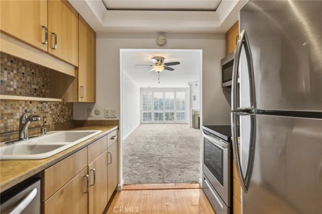 12720 Burbank Boulevard 205, Valley Village, CA 91607