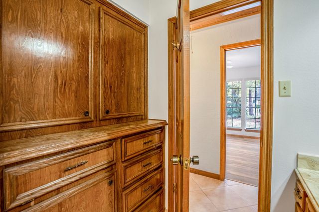 38 Devonshire Drive, Conroe, TX 77304