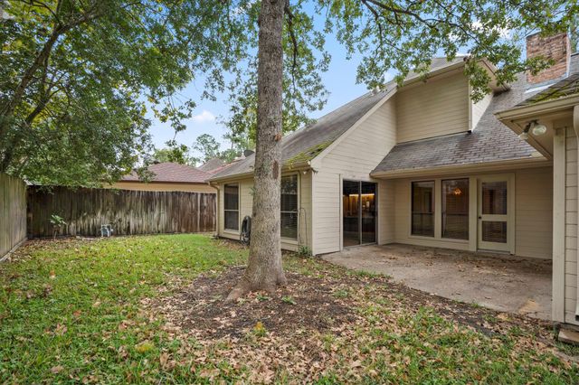 38 Devonshire Drive, Conroe, TX 77304