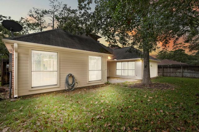 38 Devonshire Drive, Conroe, TX 77304
