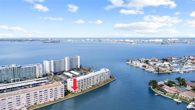 6075 SHORE BOULEVARD S 215, Gulfport, FL 33707