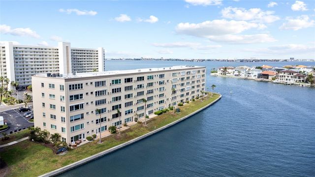 6075 SHORE BOULEVARD S 215, Gulfport, FL 33707
