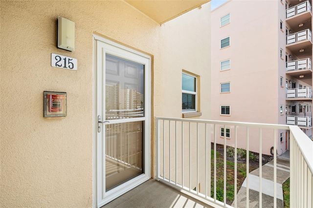 6075 SHORE BOULEVARD S 215, Gulfport, FL 33707