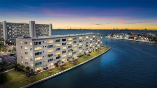 6075 SHORE BOULEVARD S 215, Gulfport, FL 33707