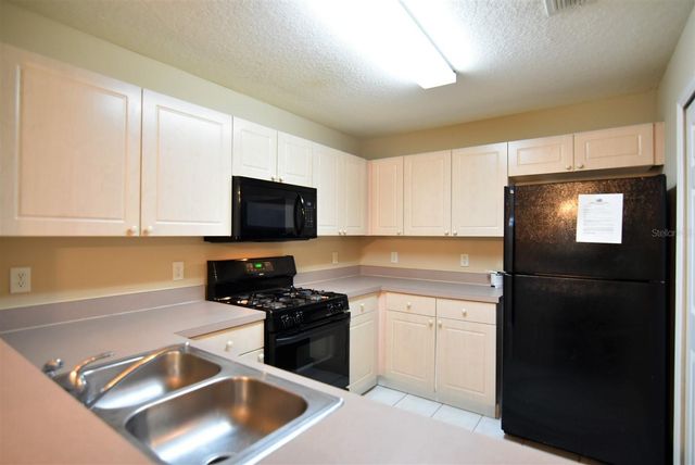 1066 DOLPHIN DRIVE, Winter Garden, FL 34787