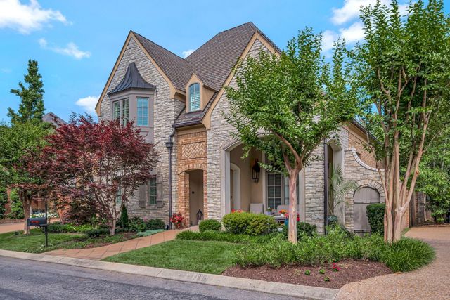 1005 Greenwich Park, Nashville, TN 37215