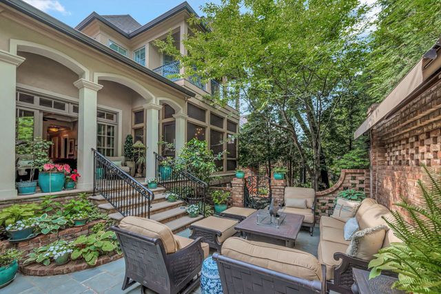 1005 Greenwich Park, Nashville, TN 37215