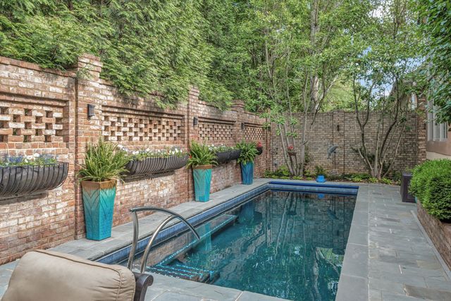 1005 Greenwich Park, Nashville, TN 37215