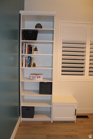 794 S MILLER AVE, North Salt Lake, UT 84054