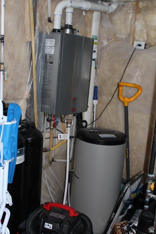 794 S MILLER AVE, North Salt Lake, UT 84054