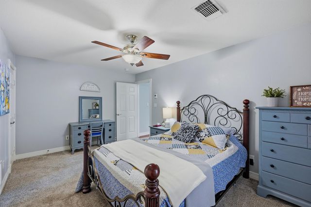 171 Briar Creek Road, Whitesboro, TX 76273