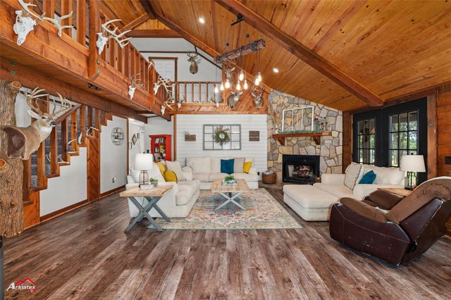 10073 Ferry Lake Road, Oil City, LA 71061