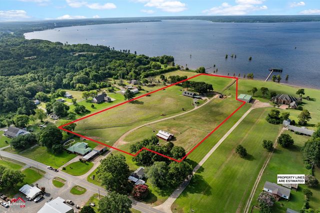 10073 Ferry Lake Road, Oil City, LA 71061