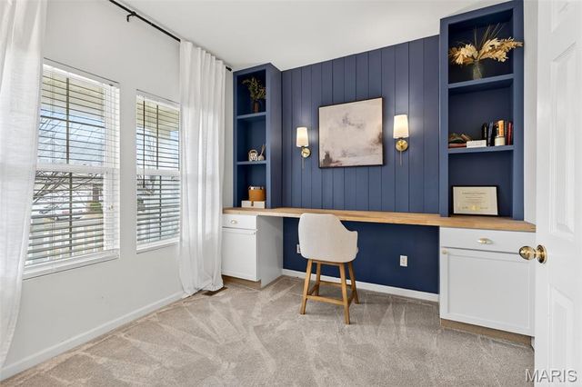 182 S Brighton Park Court, St Charles, MO 63303