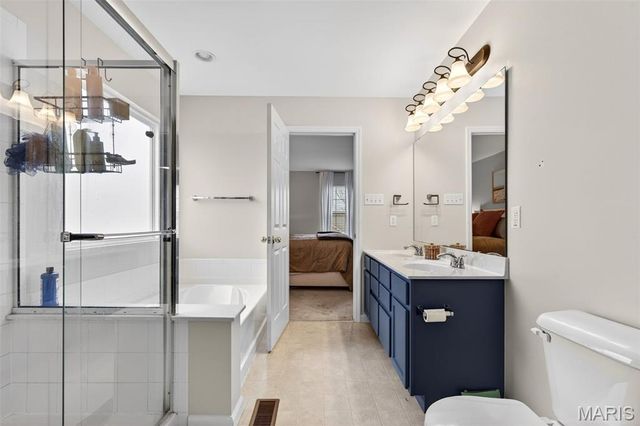 182 S Brighton Park Court, St Charles, MO 63303