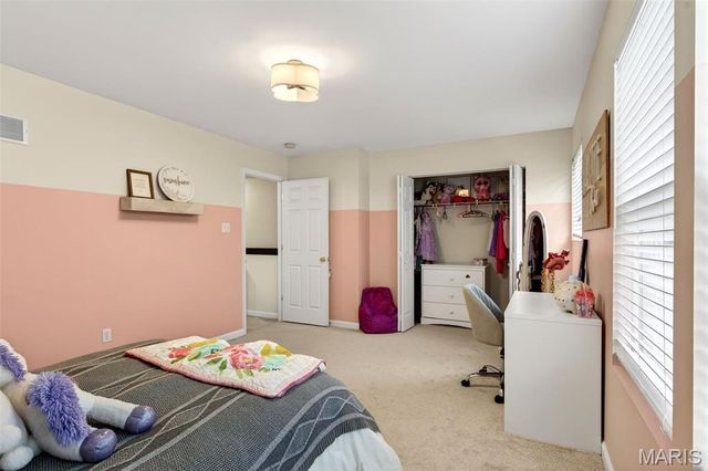 182 S Brighton Park Court, St Charles, MO 63303